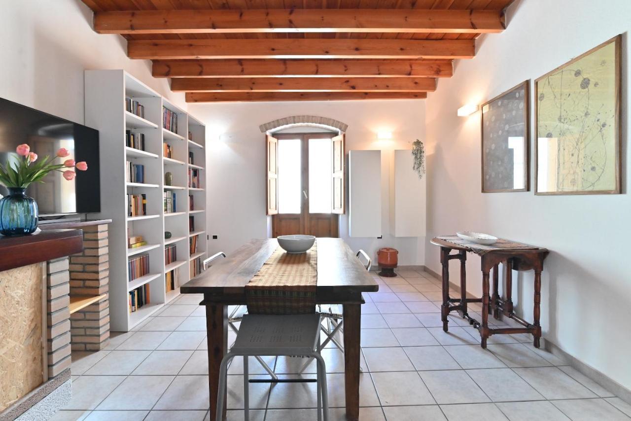 Izzhome Full Center Terrace Cagliari Luaran gambar