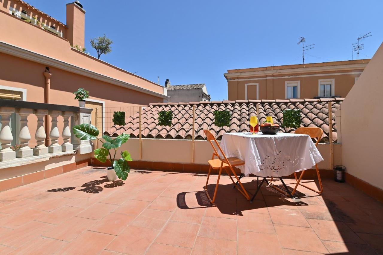 Izzhome Full Center Terrace Cagliari Luaran gambar